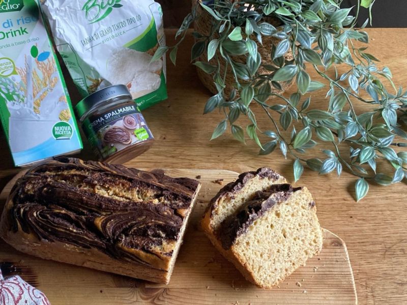 Plumcake all arancia con crema spalmabile Vegamo