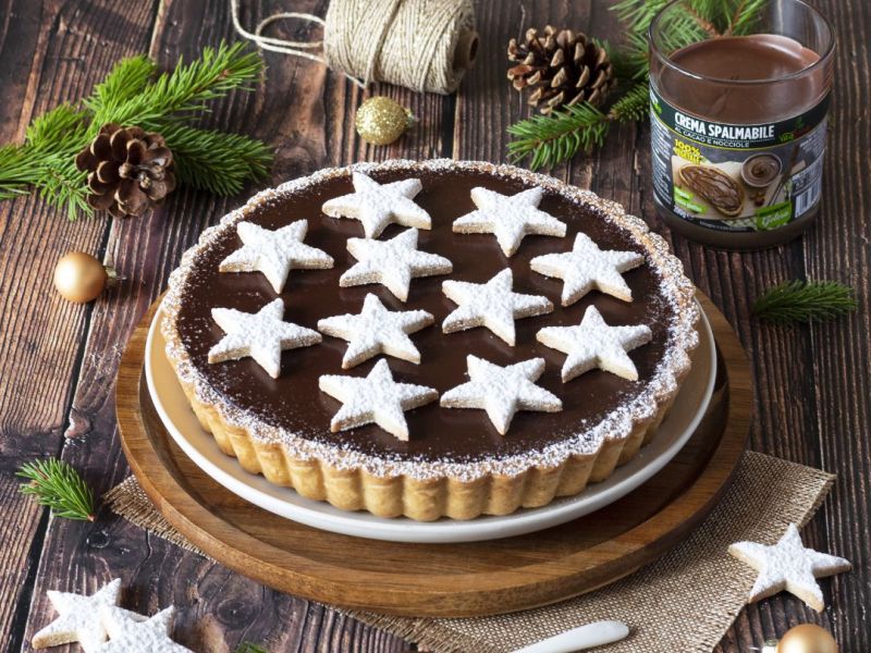 Crostata speziata con ganache alla crema di cacao e nocciole