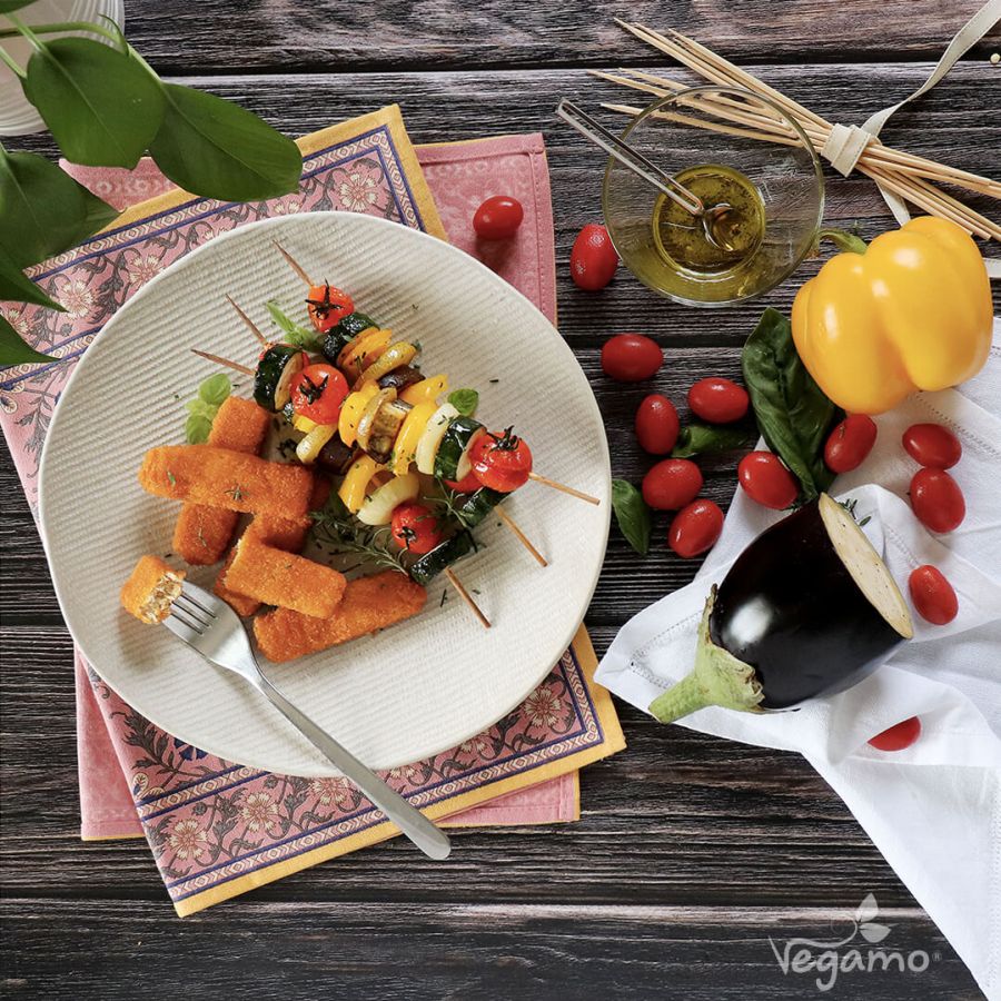 Bastoncini alla marinara con spiedini di verdure saporite