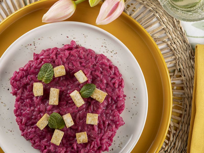 Risotto alla rapa rossa e tofu croccante