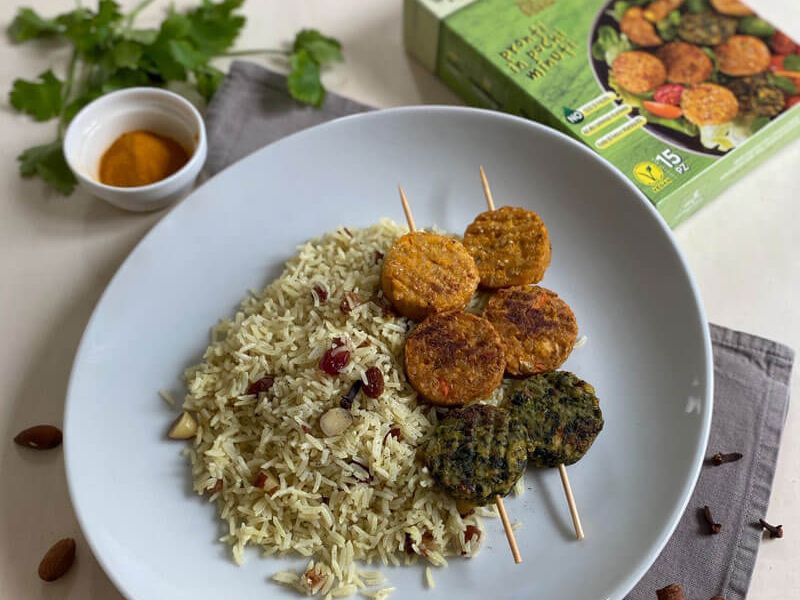 Riso persiano con spiedini di miniburger