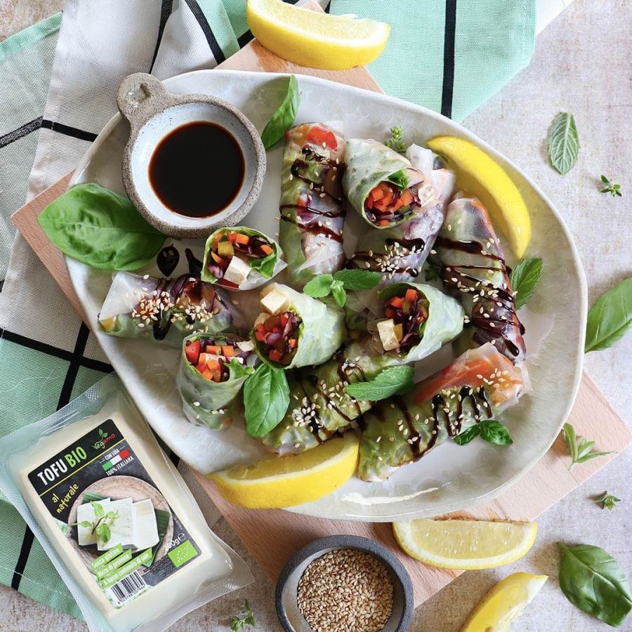 Involtini primavera light al tofu e verdure