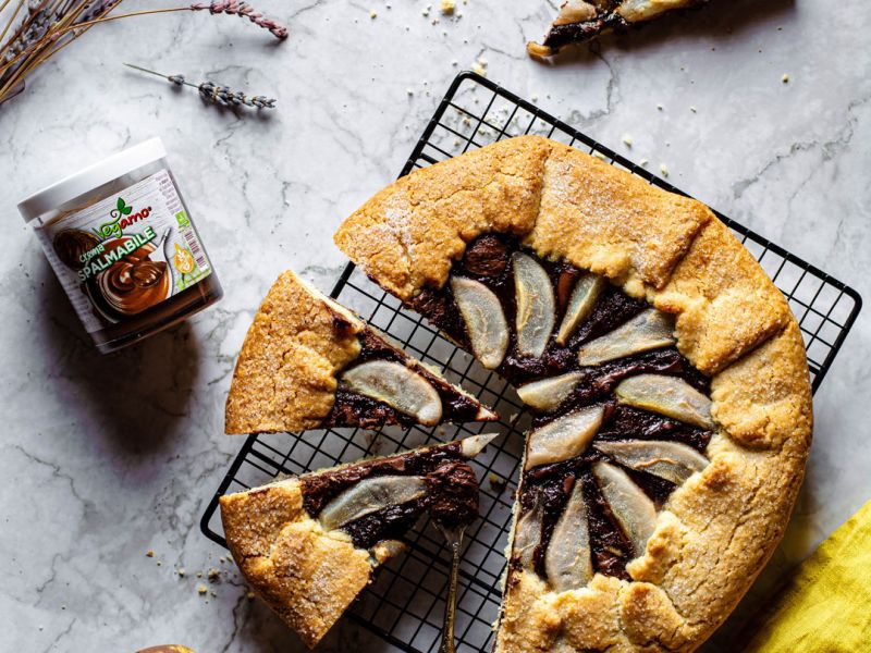 Galette con pere e crema di nocciole e cacao