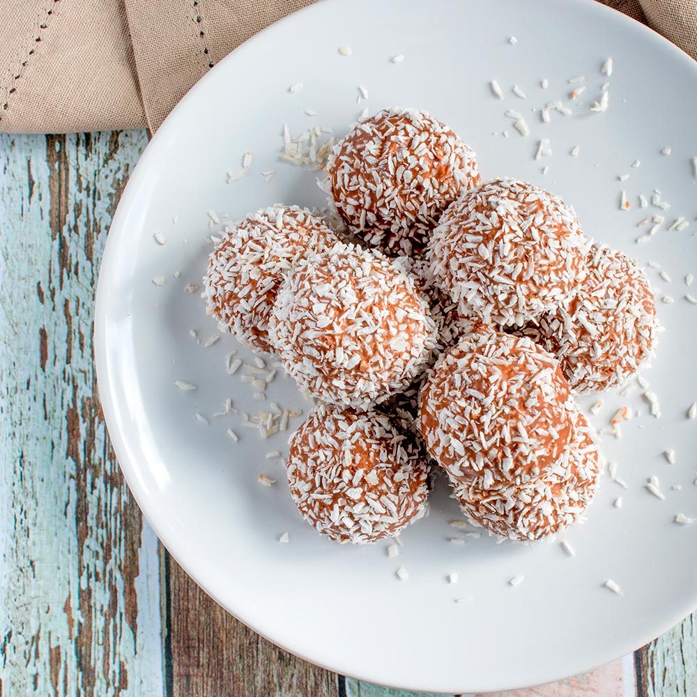 Ricetta tartufini vegani con cocco e cioccolato